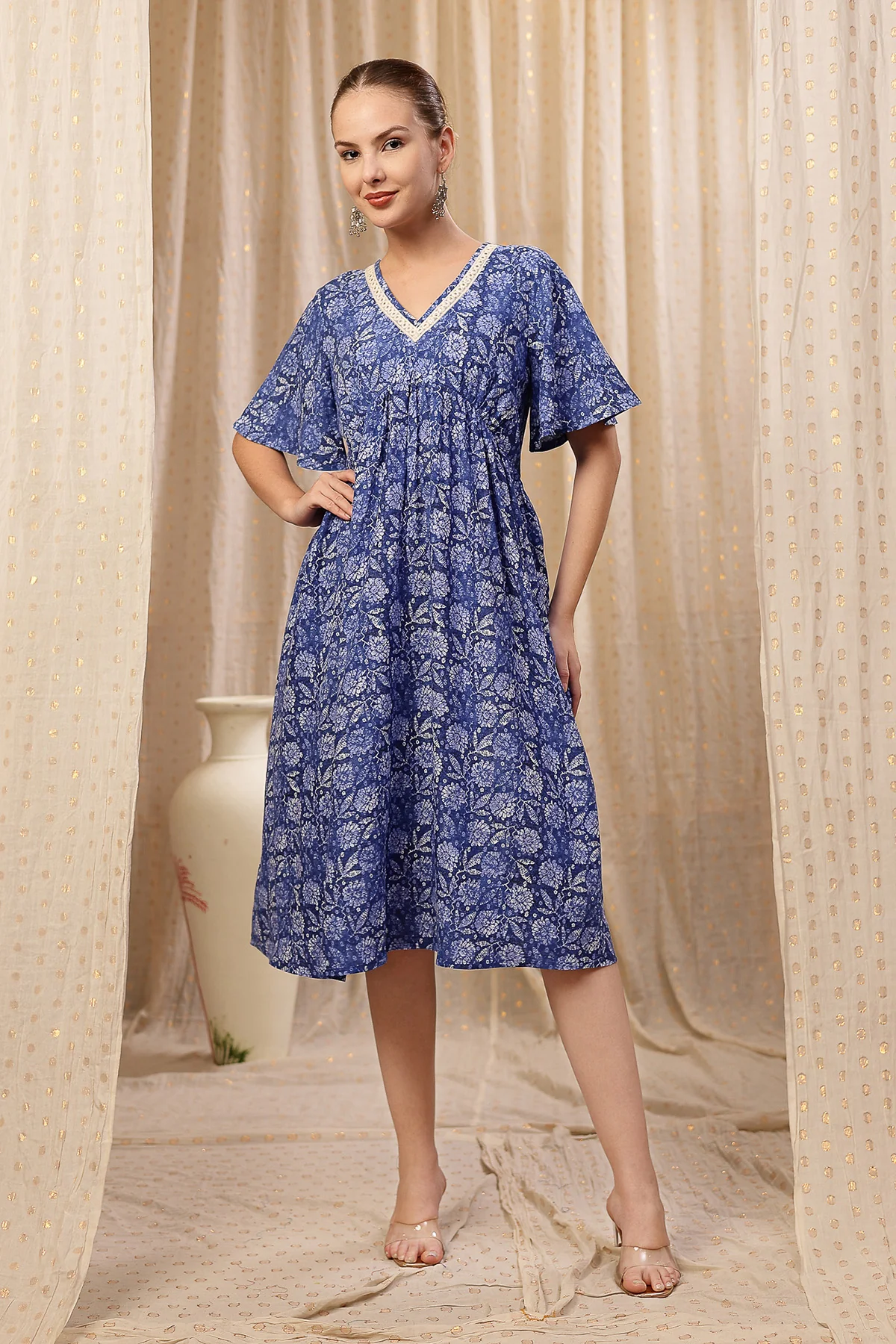 All Over Printed Concealed Zip Feeding Maternity Dress - Blue Floral