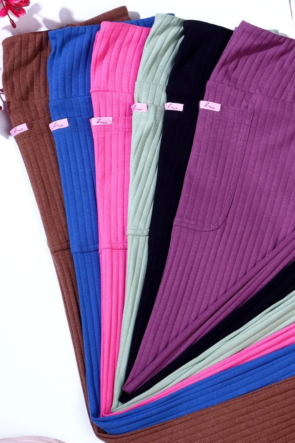 All Over Ribbed Cotton Blue Mom Legging - Image 10