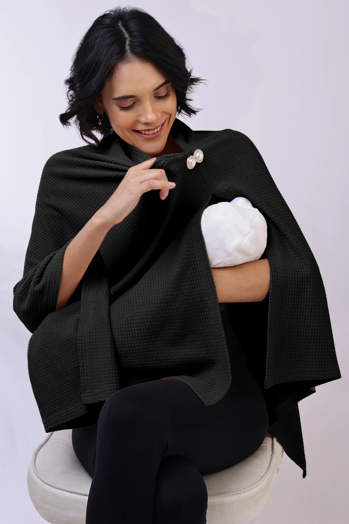 Diana Nursing Cover - Black - Image 14