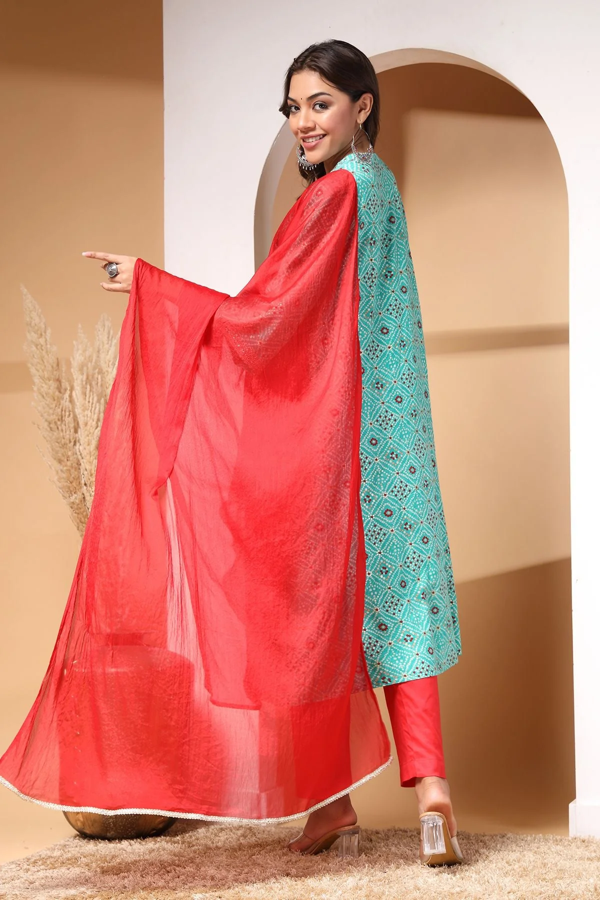 Ocean Oasis Maternity and Feeding Friendly Kurta Set - Image 18