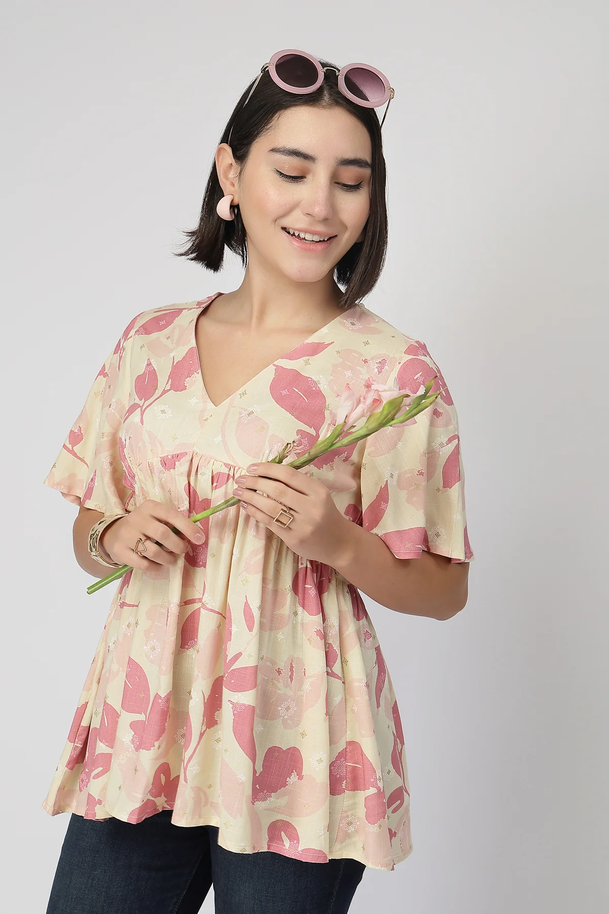 Maternity Printed Top with Zip Feeding - PINK - Image 4